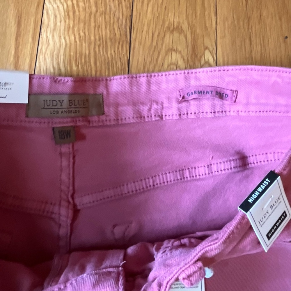 Judy Blue High Rise Dusty Pink Crochet Patch Wide Leg Jeans NWT CC - Picture 9 of 12